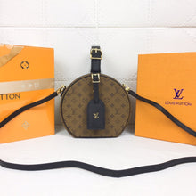 Load image into Gallery viewer, LOUIS VUITTON M43514 PETITE BOITE CHAPEAU
