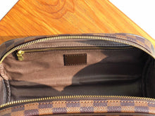 Load image into Gallery viewer, LOUIS VUITTON M44494 DOPP
