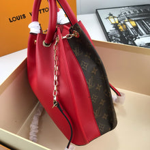 Load image into Gallery viewer, LOUIS VUITTON
