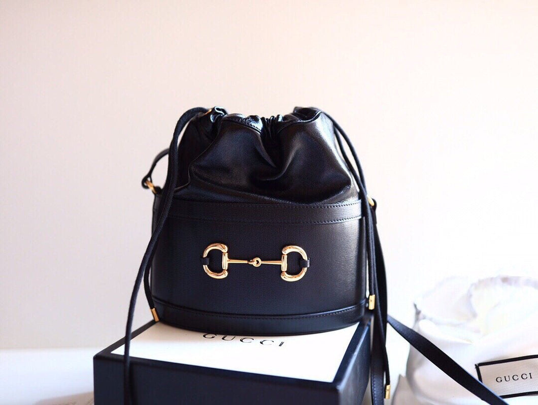 GUCCI 602118 1DBUG 2363