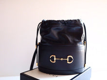 Load image into Gallery viewer, GUCCI 602118 1DBUG 2363
