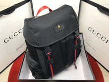 Load image into Gallery viewer, GUCCI 429037 K1N1X 1072
