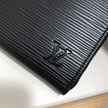 Load image into Gallery viewer, LOUIS VUITTON N63069 ZIPPY
