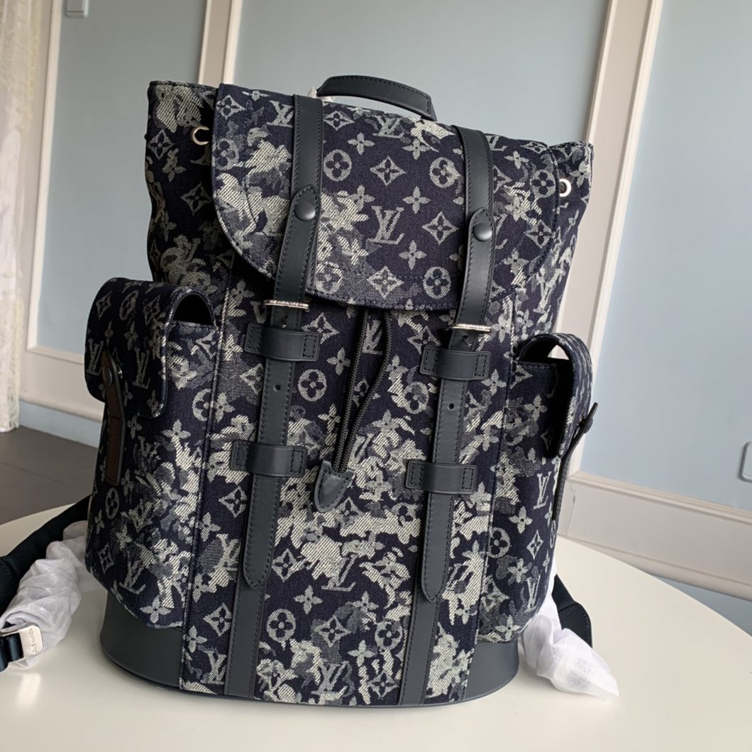 LOUIS VUITTON M57280 CHRISTOPHER