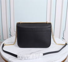 Load image into Gallery viewer, LOUIS VUITTON M57073 LOCKME CHAIN
