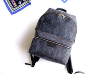 Load image into Gallery viewer, LOUIS VUITTON M57274 DISCOVERY
