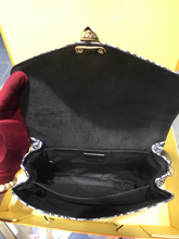 Load image into Gallery viewer, LOUIS VUITTON M57272 POCHETTE MÉTIS
