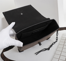 Load image into Gallery viewer, LOUIS VUITTON M30717
