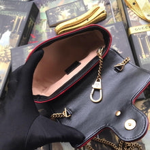 Load image into Gallery viewer, GUCCI 574969 Marmont
