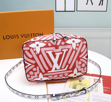 Load image into Gallery viewer, LOUIS VUITTON M45360 CRAFTY NÉONOÉ
