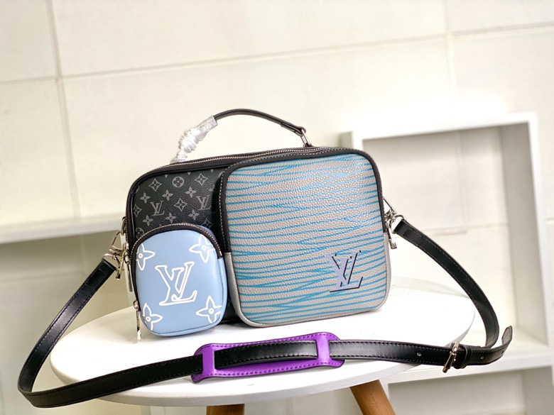 LOUIS VUITTON M45457 MULTIPOCKET