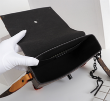 Load image into Gallery viewer, LOUIS VUITTON M30717
