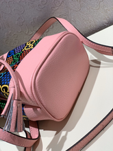 Load image into Gallery viewer, GUCCI 655597 2TYAG 9795
