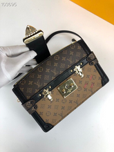 Load image into Gallery viewer, LOUIS VUITTON M43596 TRUNK CLUTCH
