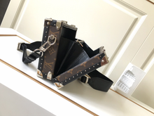 Load image into Gallery viewer, LOUIS VUITTON M20251 CLUTCH BOX
