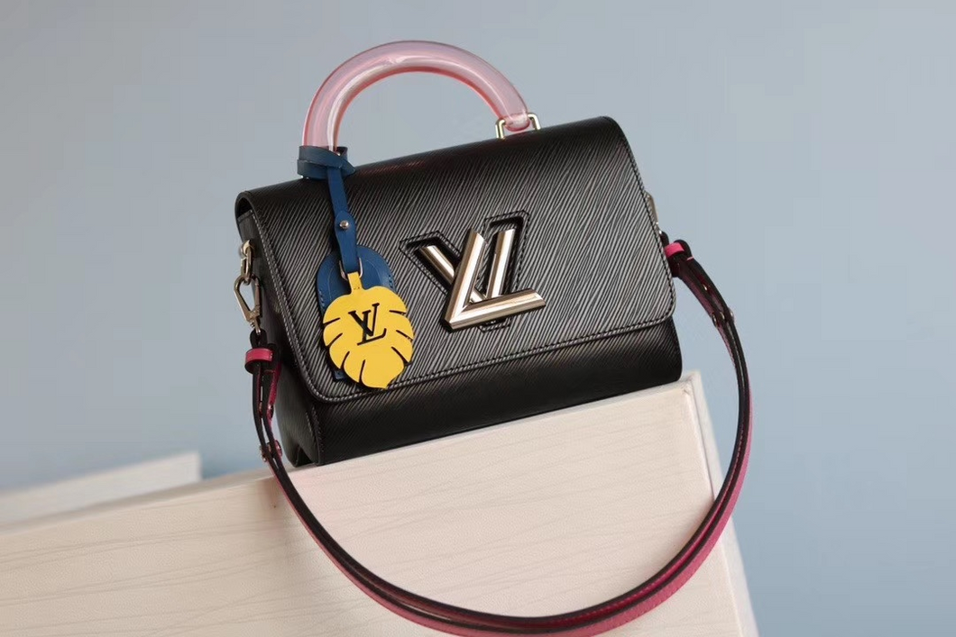LOUIS VUITTON M56131 TWIST