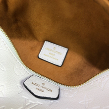 Load image into Gallery viewer, LOUIS VUITTON M44812 BUMBAG
