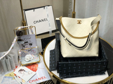 Load image into Gallery viewer, CHANEL AS1460 B02441
