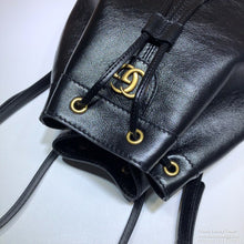 Load image into Gallery viewer, GUCCI 655597 2TYAG 9795
