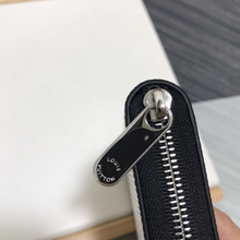 Load image into Gallery viewer, LOUIS VUITTON N63069 ZIPPY
