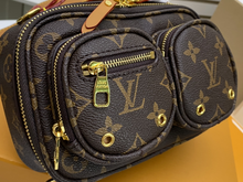 Load image into Gallery viewer, LOUIS VUITTON M45672
