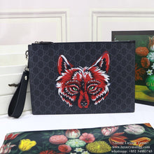 Load image into Gallery viewer, GUCCI 473904 GZN1N 1058
