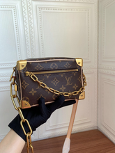 Load image into Gallery viewer, LOUIS VUITTON M44480 MINI SOFT TRUNK
