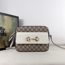 Load image into Gallery viewer, GUCCI 645454 92TCG 9761
