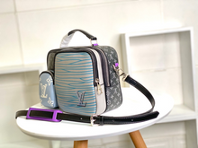 Load image into Gallery viewer, LOUIS VUITTON M45457 MULTIPOCKET
