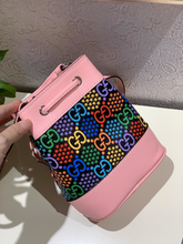 Load image into Gallery viewer, GUCCI 655597 2TYAG 9795
