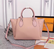 Load image into Gallery viewer, LOUIS VUITTON M55029 Mahina
