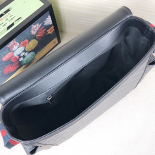 Load image into Gallery viewer, GUCCI 474138 K5RLN 1095
