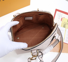 Load image into Gallery viewer, LOUIS VUITTON M44829 NÉO ALMA BB
