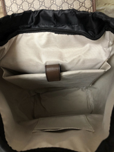 Load image into Gallery viewer, GUCCI 473869 K9RIT 8857

