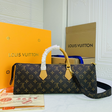 Load image into Gallery viewer, LOUIS VUITTON M56777
