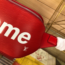 Load image into Gallery viewer, LOUIS VUITTON DISCOVERY
