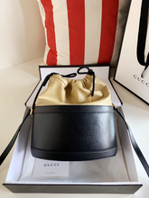 Load image into Gallery viewer, GUCCI 602118 1DBLG 1000
