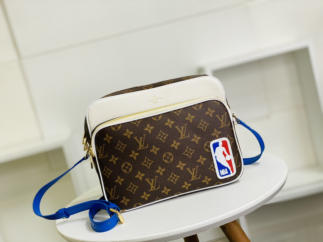 LOUIS VUITTON M45583 LVXNBA NIL