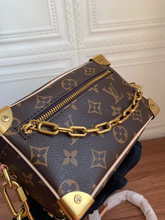 Load image into Gallery viewer, LOUIS VUITTON M44480 MINI SOFT TRUNK
