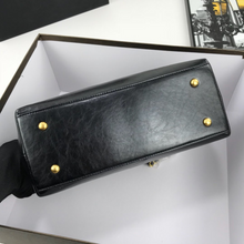 Load image into Gallery viewer, CHANEL B03408 94305
