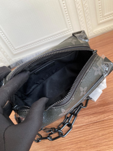 Load image into Gallery viewer, LOUIS VUITTON M44480 MINI SOFT TRUNK
