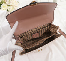 Load image into Gallery viewer, LOUIS VUITTON M40780 POCHETTE MÉTIS
