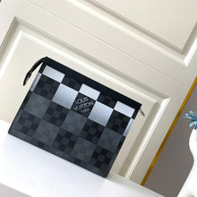 Load image into Gallery viewer, LOUIS VUITTON N60412 POCHETTE VOYAGE
