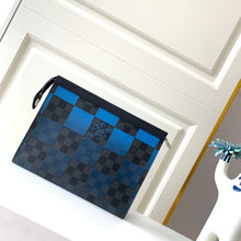 Load image into Gallery viewer, LOUIS VUITTON N60412 POCHETTE VOYAGE
