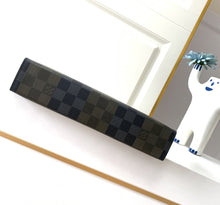 Load image into Gallery viewer, LOUIS VUITTON N60412 POCHETTE VOYAGE
