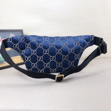 Load image into Gallery viewer, GUCCI 574968GZ8BT
