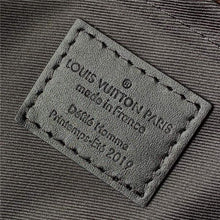 Load image into Gallery viewer, LOUIS VUITTON M44473 STEAMER
