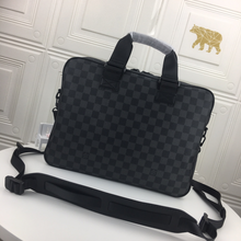 Load image into Gallery viewer, LOUIS VUITTON N40278 UTILITY

