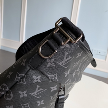 Load image into Gallery viewer, LOUIS VUITTON M45216 Messenger PM Voyager
