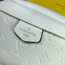 Load image into Gallery viewer, LOUIS VUITTON M44812 BUMBAG
